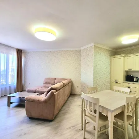 Sunrise Dreams With Free Parking * בורגאס