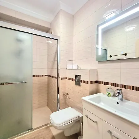 Sunrise Dreams With Free Parking Apartament *