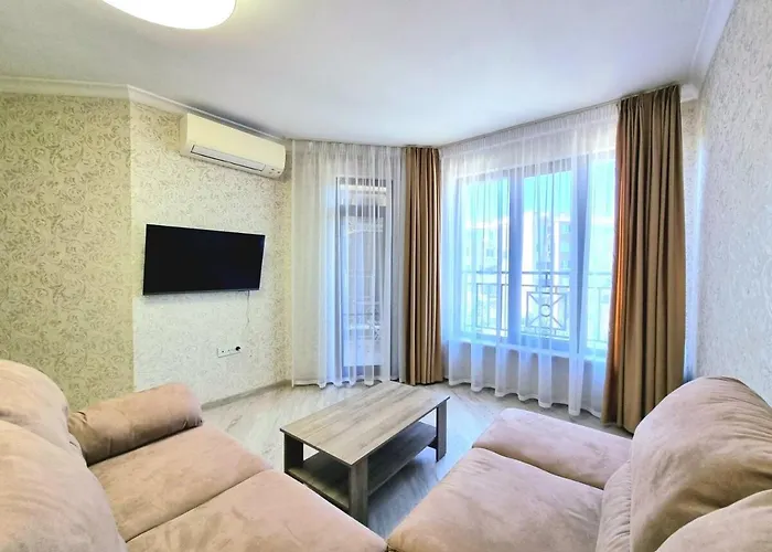 דירה Sunrise Dreams With Free Parking בורגאס
