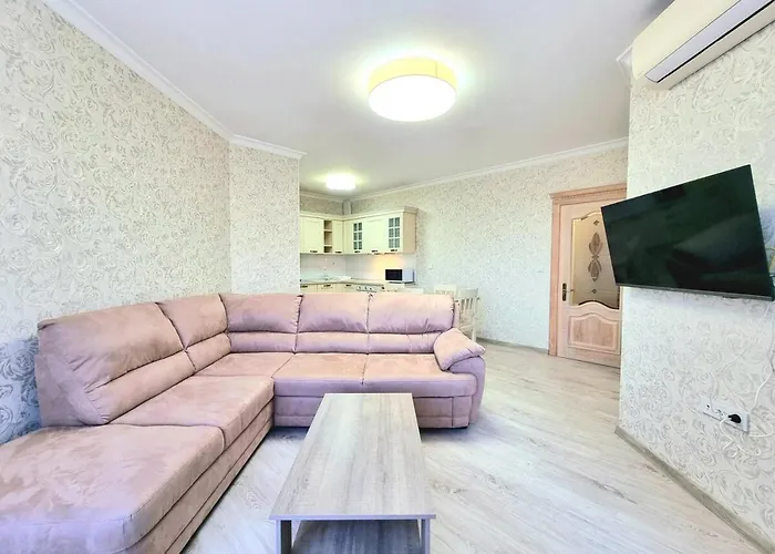 Sunrise Dreams With Free Parking * בורגאס