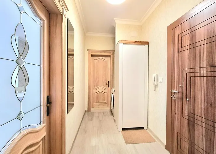 Sunrise Dreams With Free Parking דירה